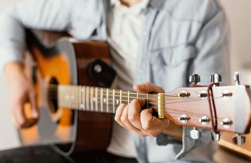 Show the magic of your fingers with the strings of guitar - JAZZ ROCKERS