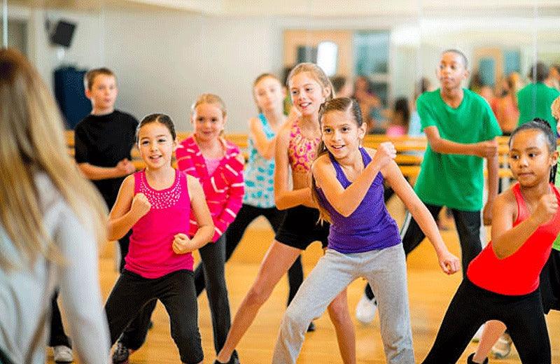 Kids Zumba Dance Workout: Fun and Easy Way to Keep Your Child Healthy and Fit! - JAZZ ROCKERS